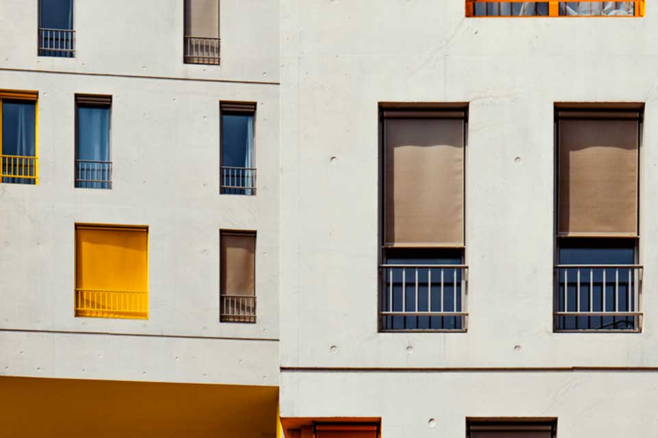 Servicios inmobiliarios de Compra y venta de pisos y casas en Valencia